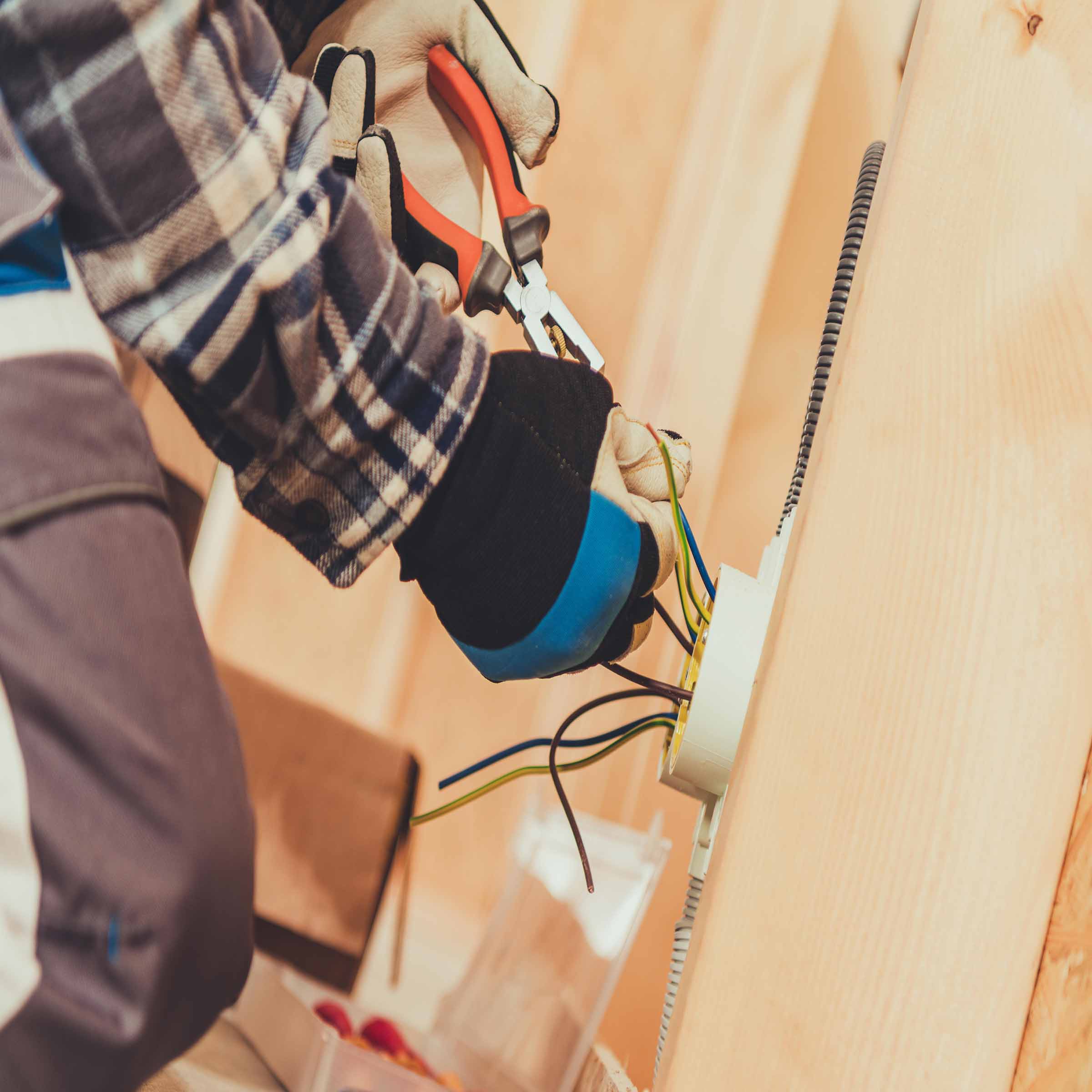 How Much Do Electricians Make In Ontario